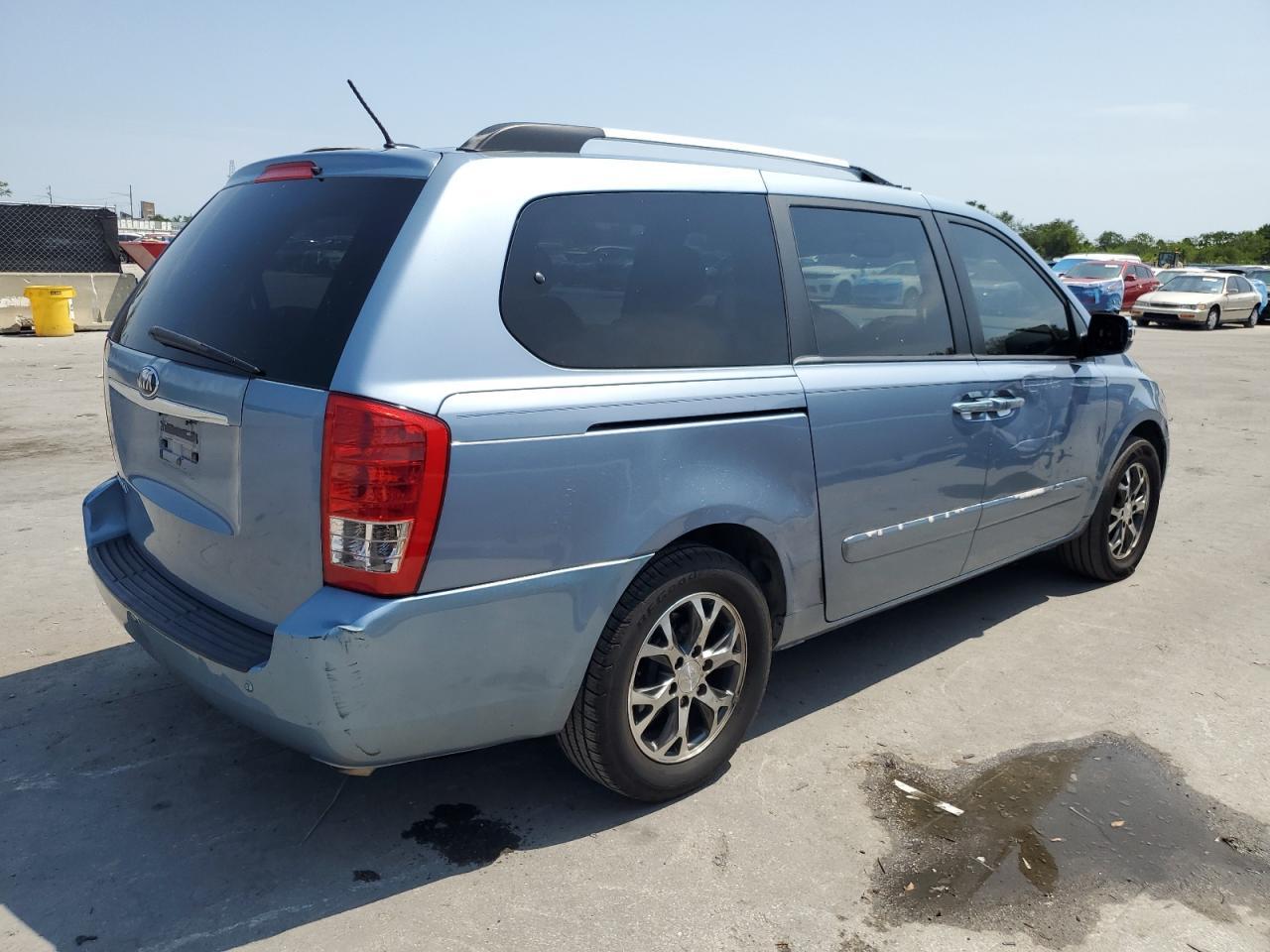 2014 KIA SEDONA