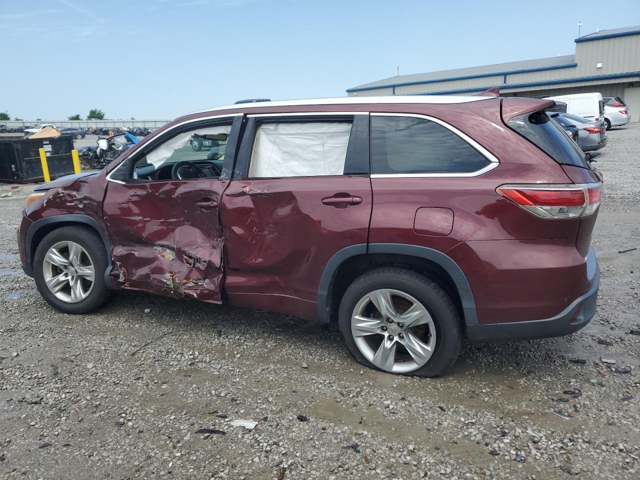 2015 TOYOTA HIGHLANDER