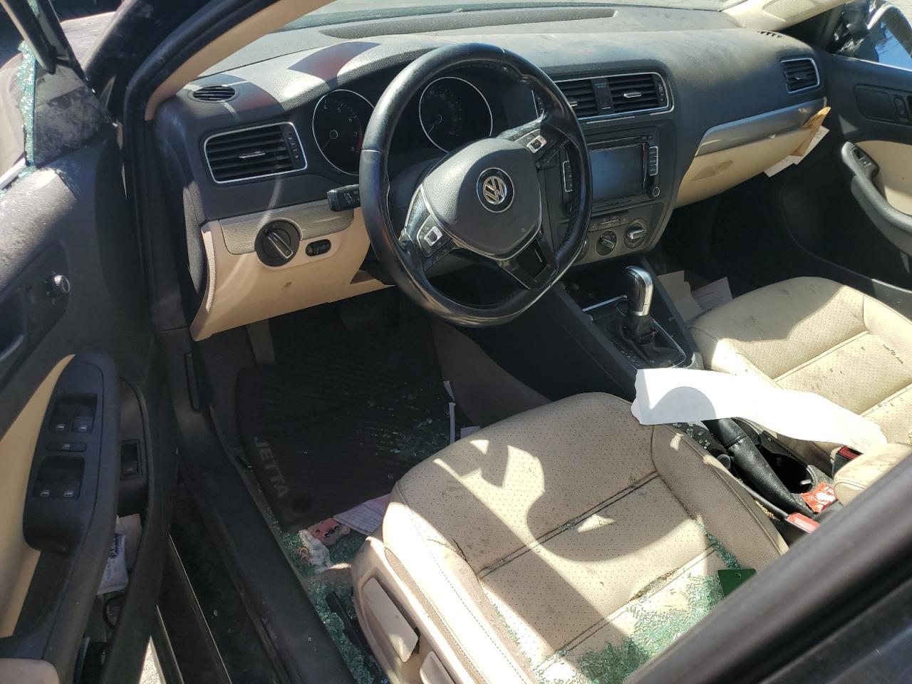 2015 VOLKSWAGEN JETTA