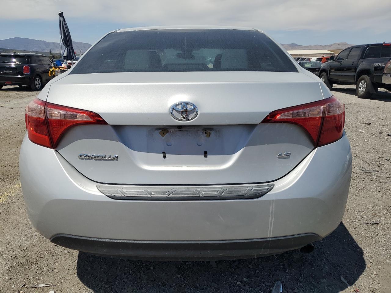 2018 TOYOTA COROLLA