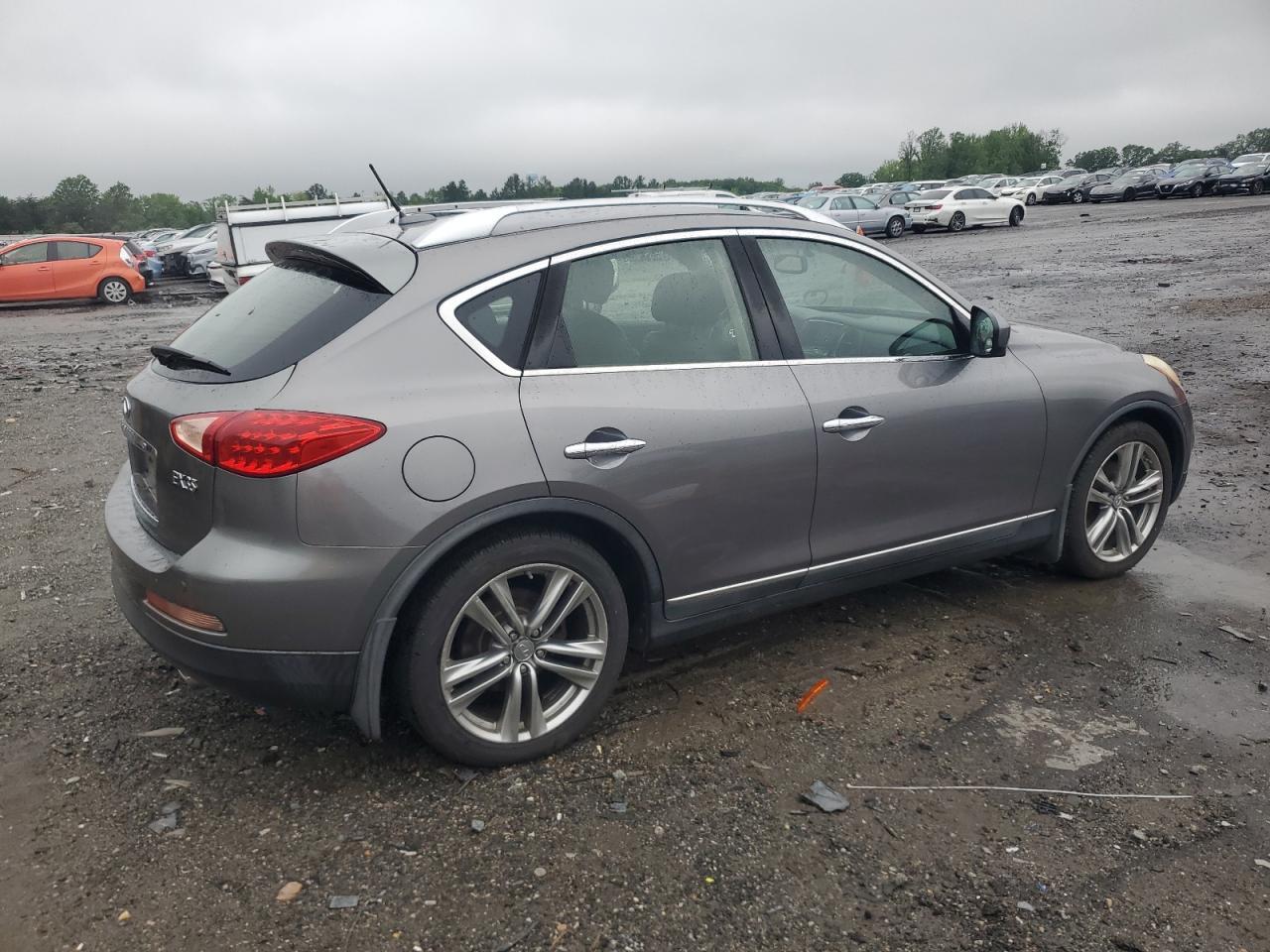 2012 INFINITI EX35