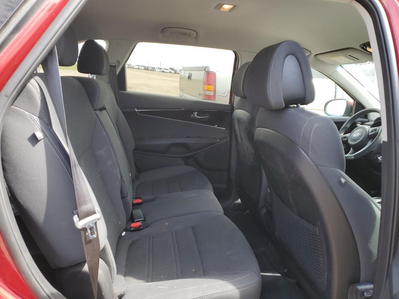 2016 KIA SORENTO
