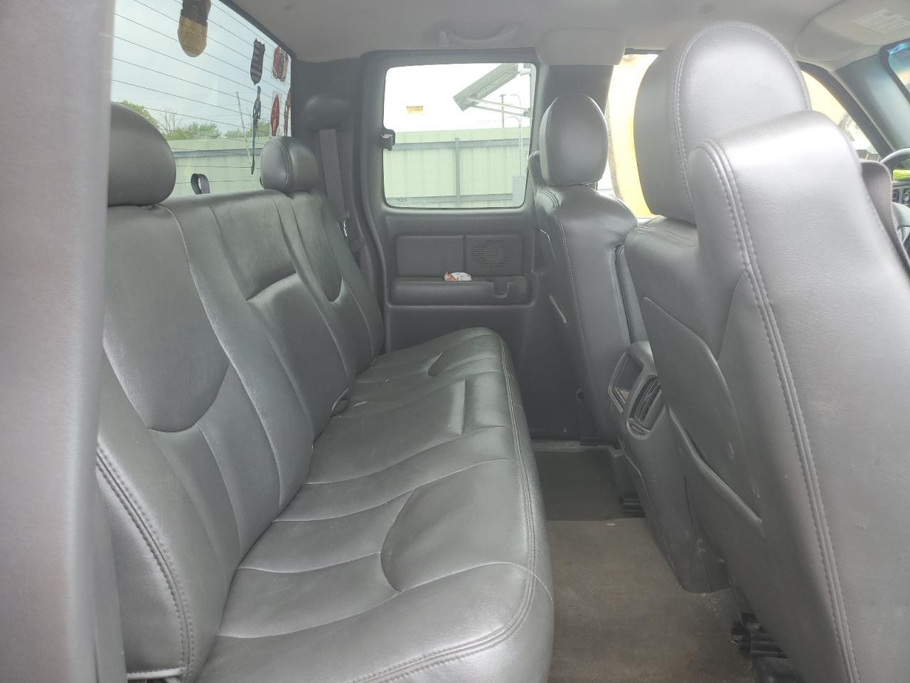 2004 GMC Sierra