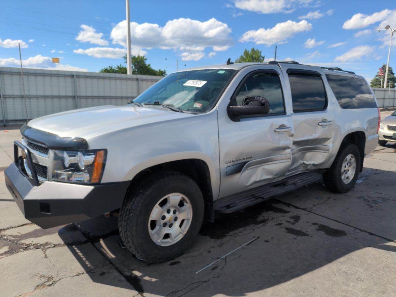 2011 CHEVROLET Suburban