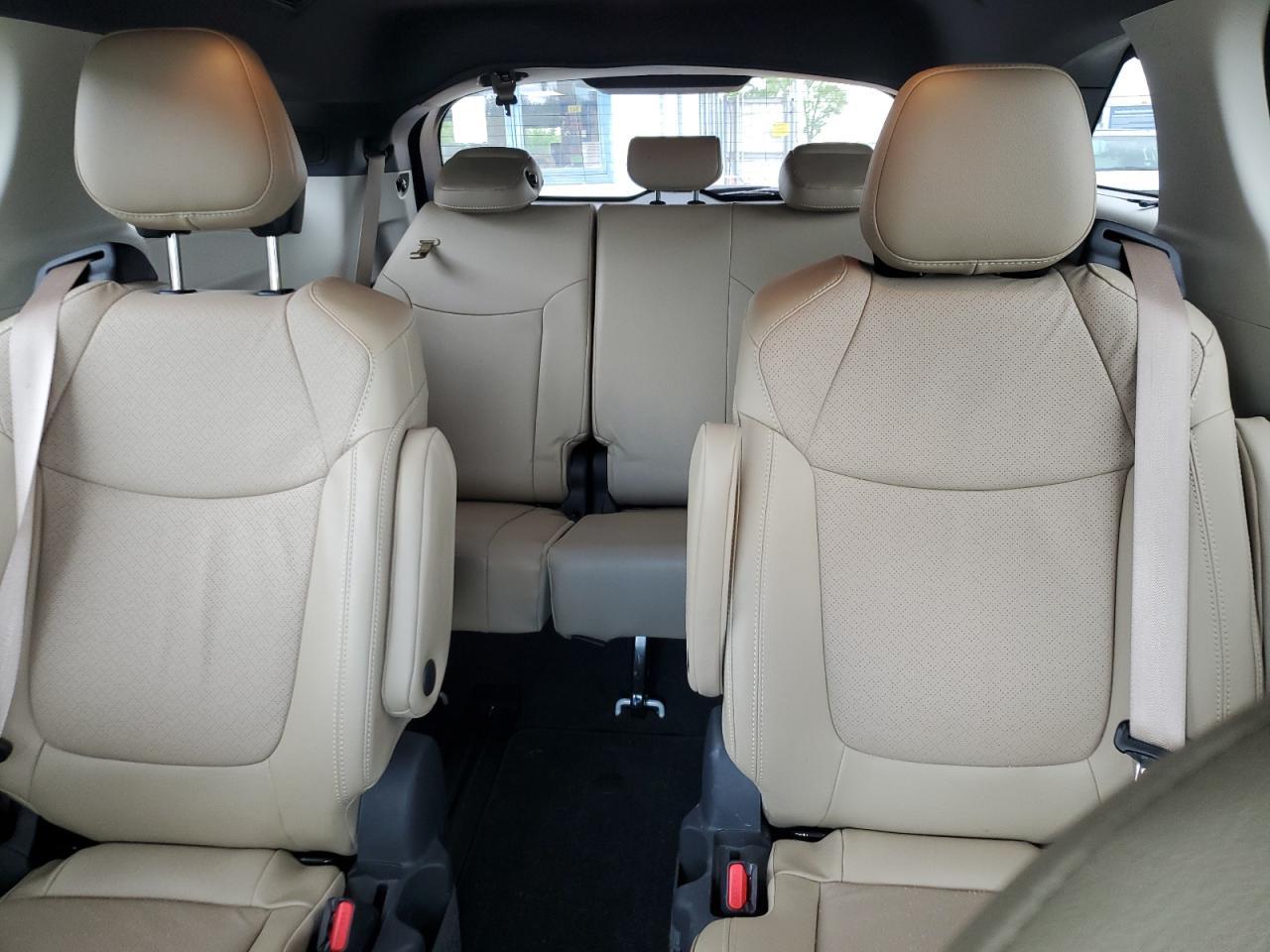 2022 TOYOTA SIENNA