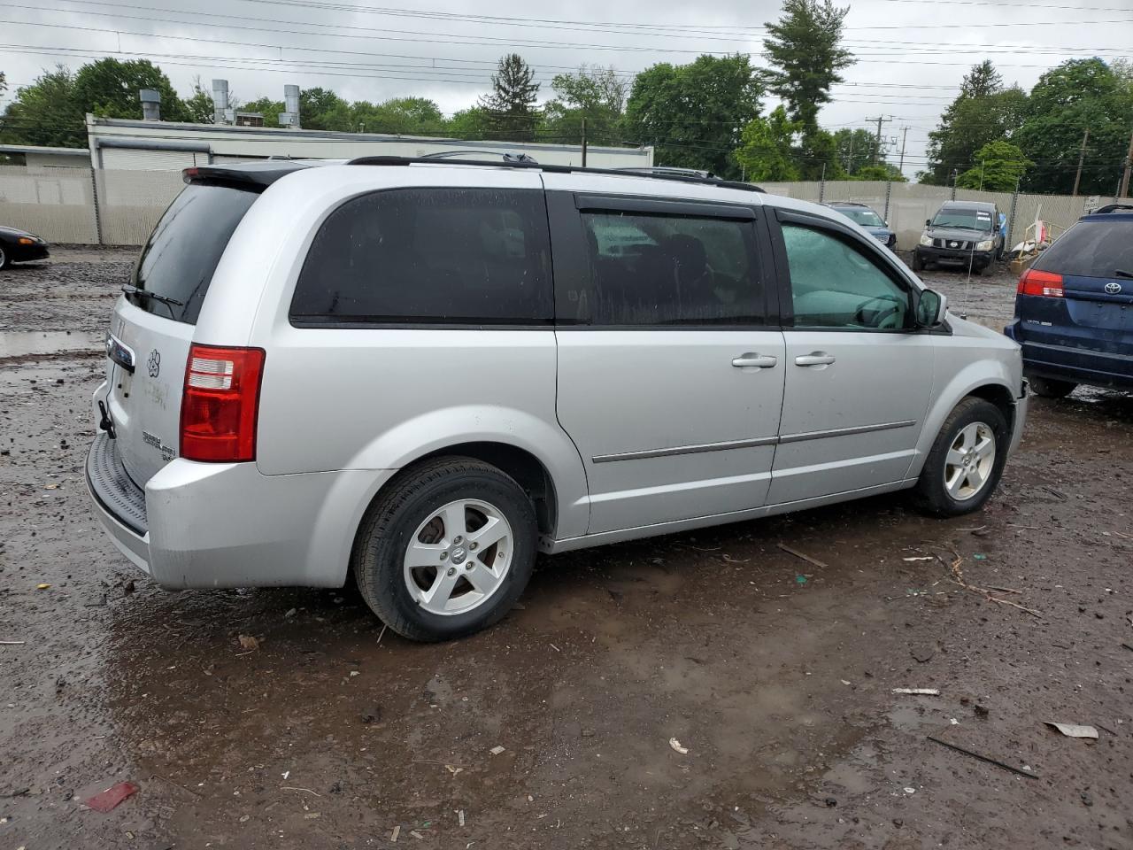2010 DODGE GRAND CARAVAN