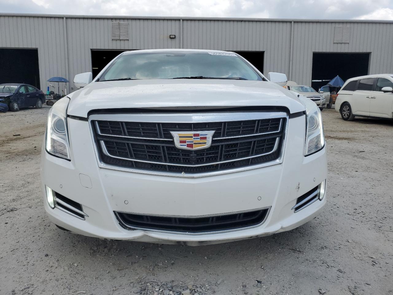 2016 CADILLAC XTS