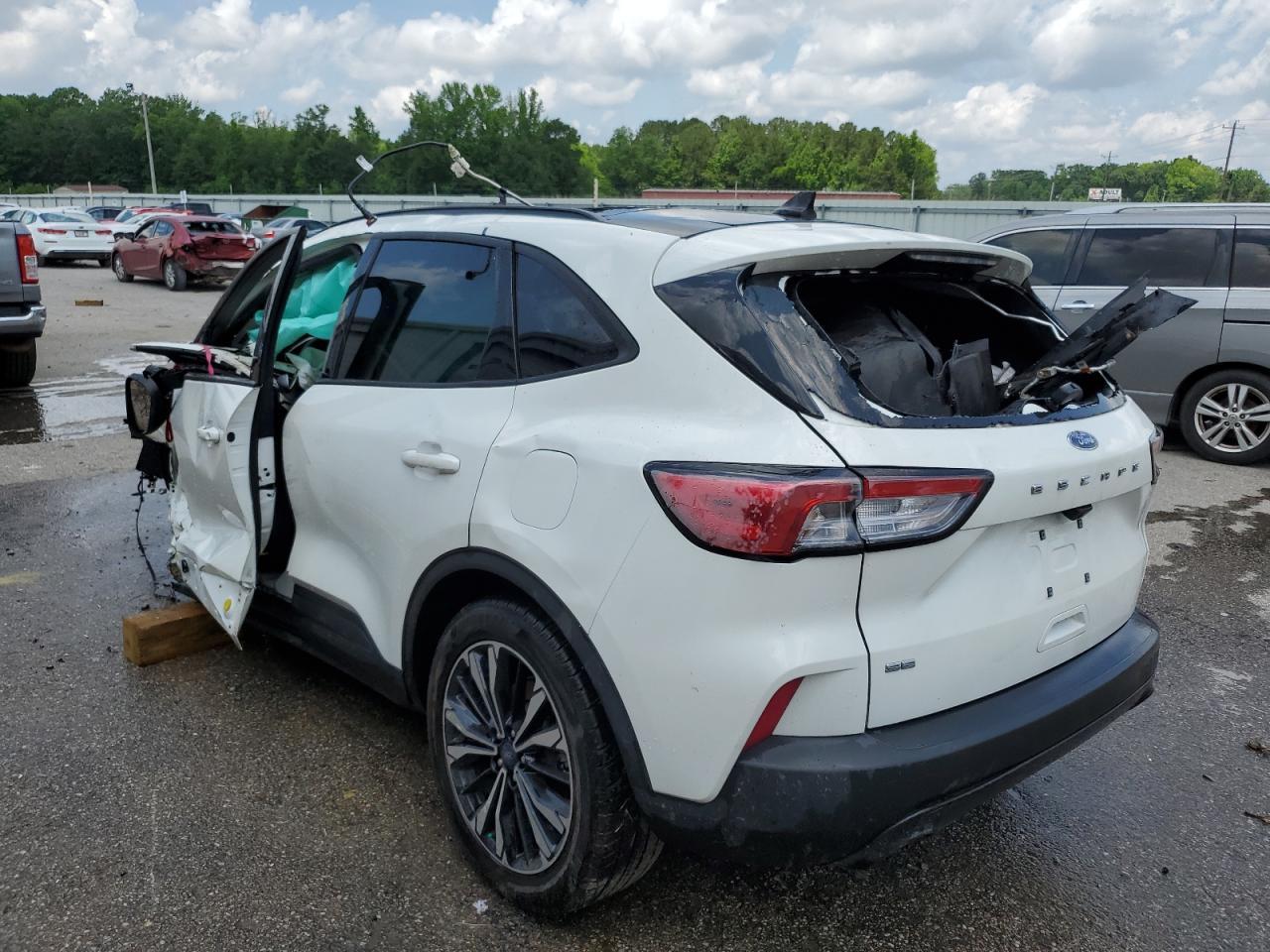 2022 FORD ESCAPE