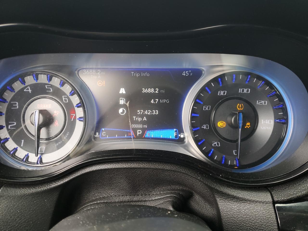 2019 CHRYSLER 300