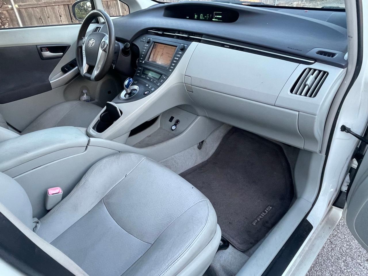 2010 TOYOTA PRIUS