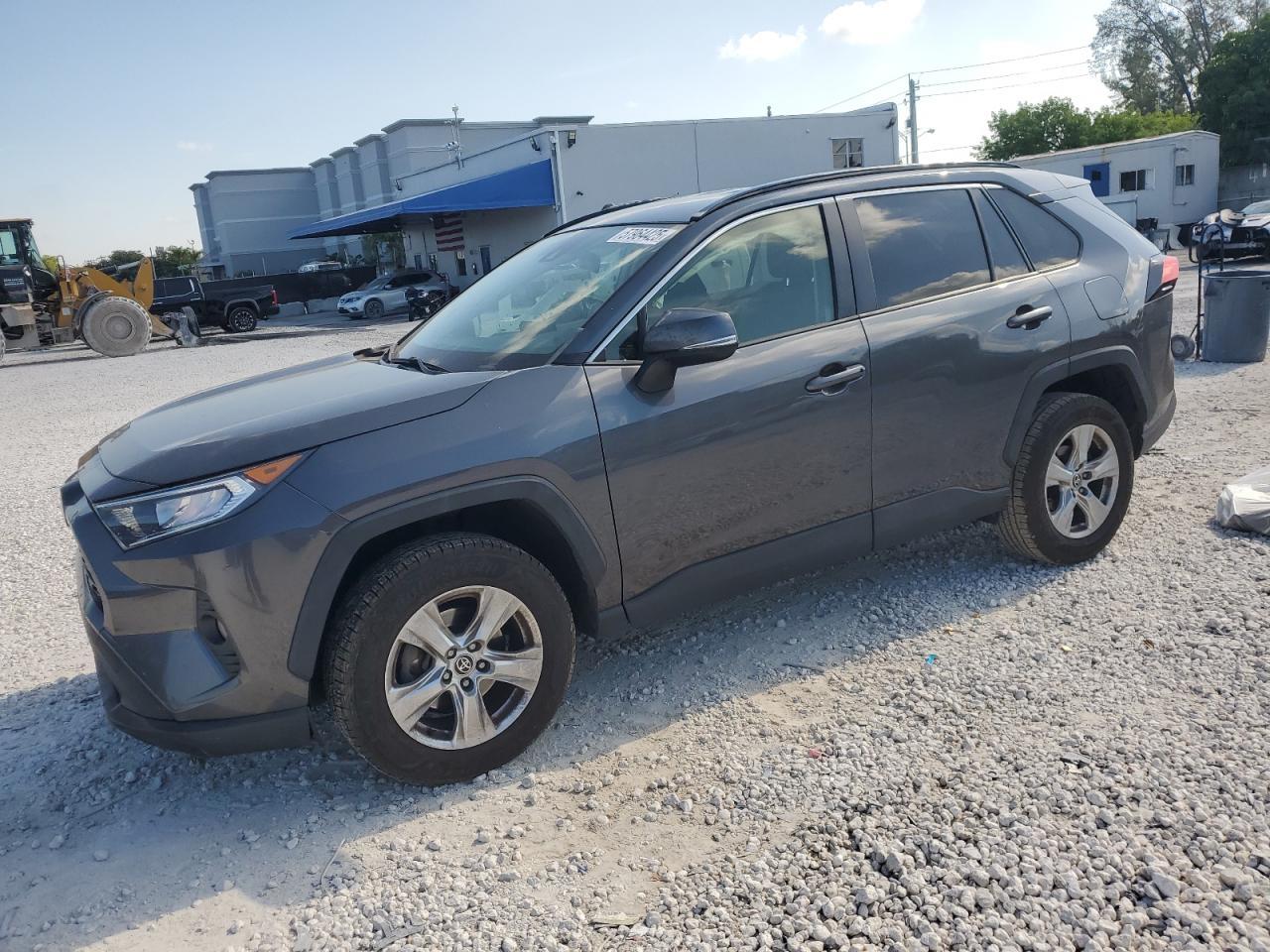 2020 TOYOTA RAV4