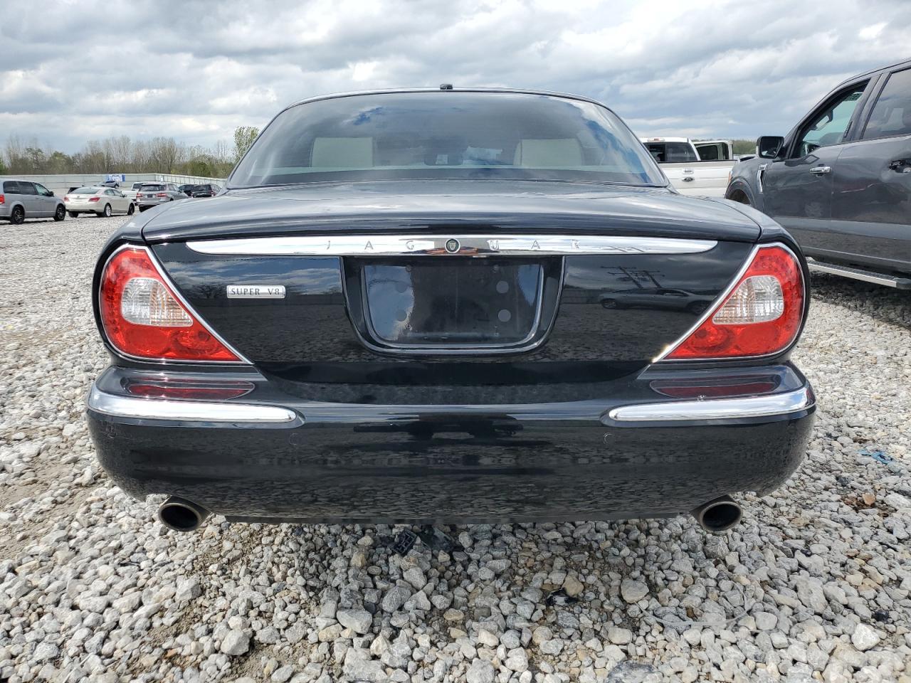 2005 JAGUAR Xj-Series