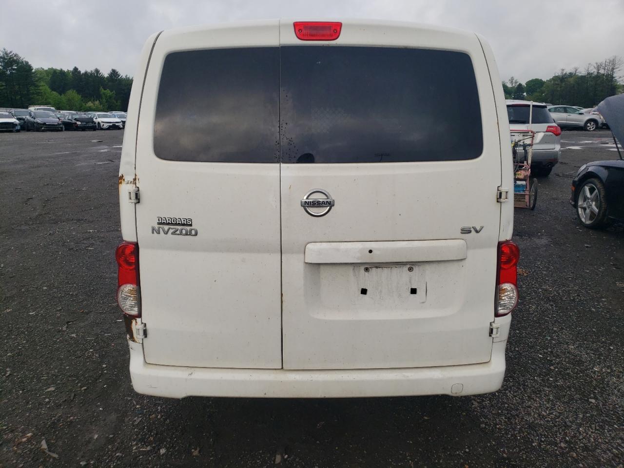 2015 NISSAN NV 200