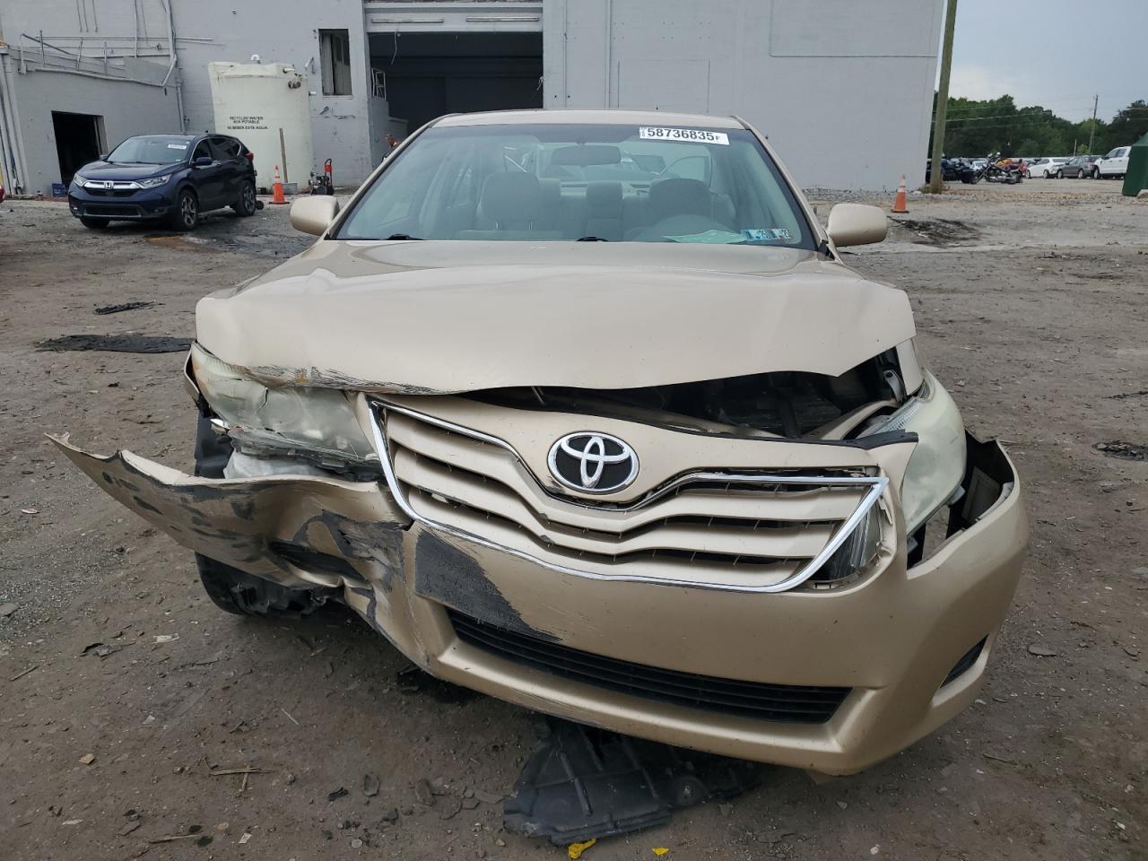 2010 TOYOTA CAMRY