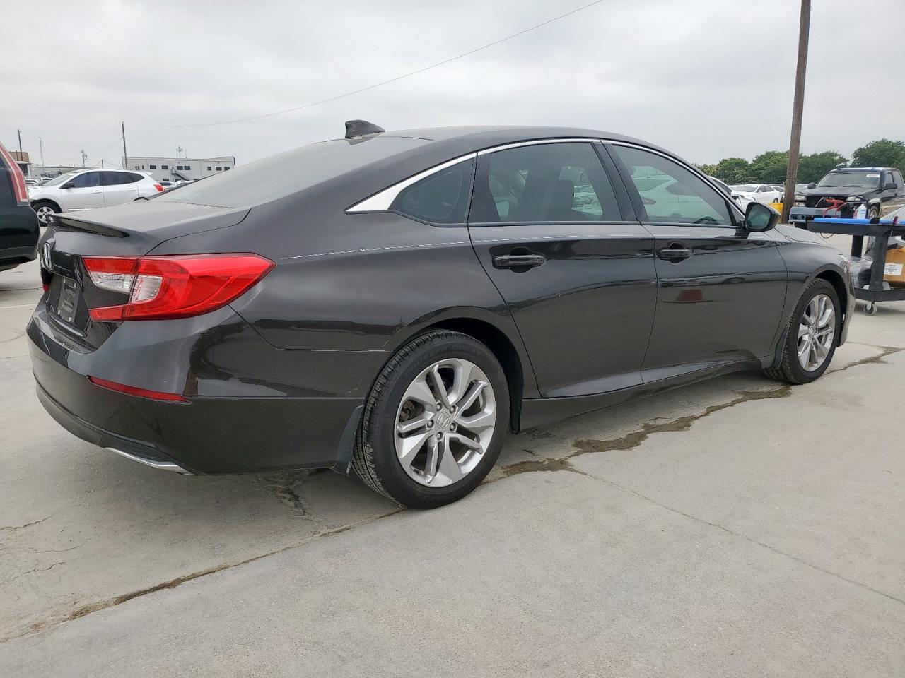 2018 HONDA ACCORD