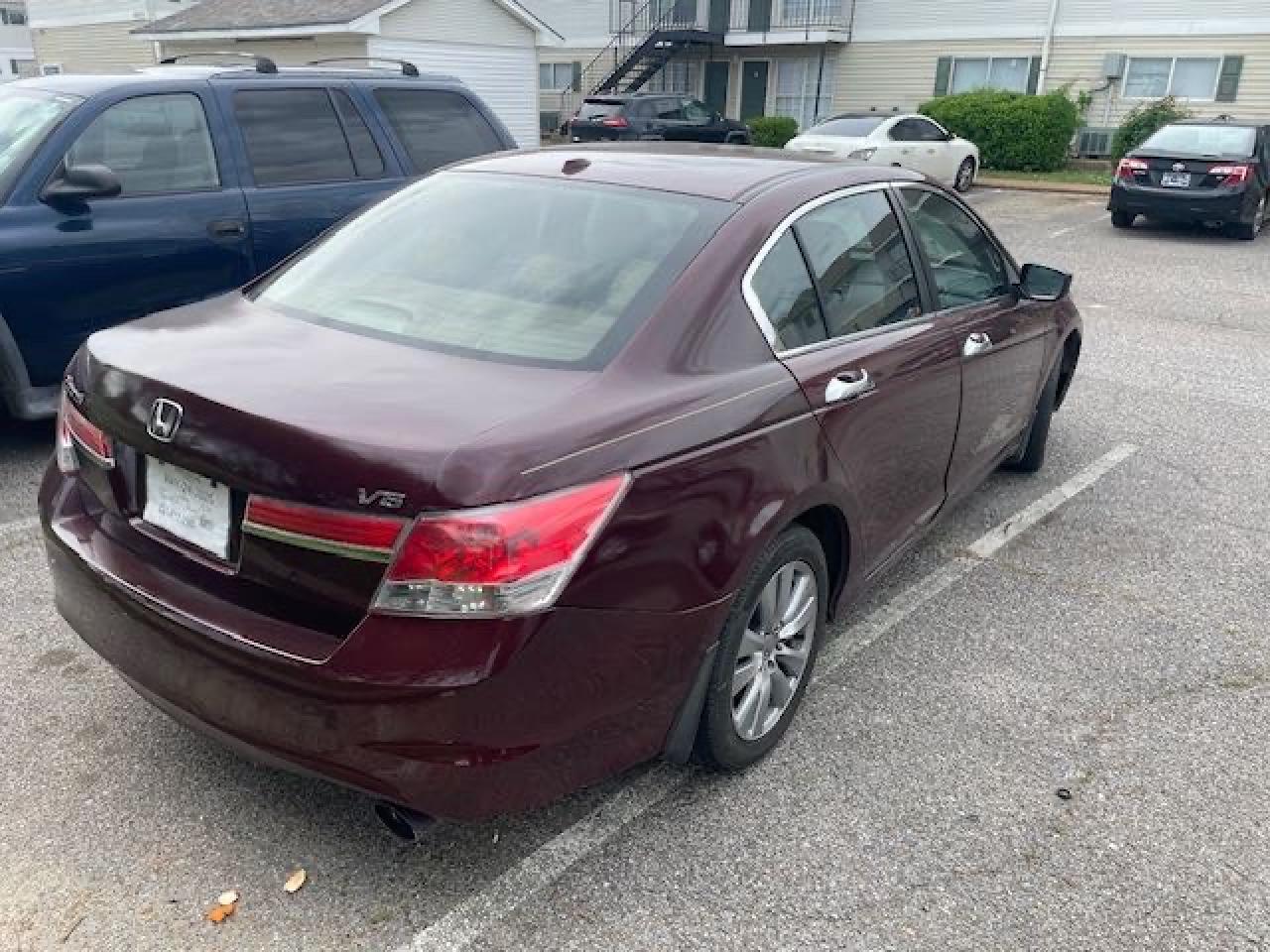 2011 HONDA ACCORD