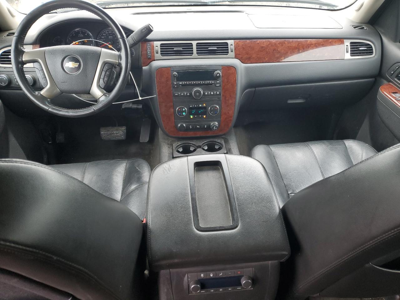 2012 CHEVROLET Suburban