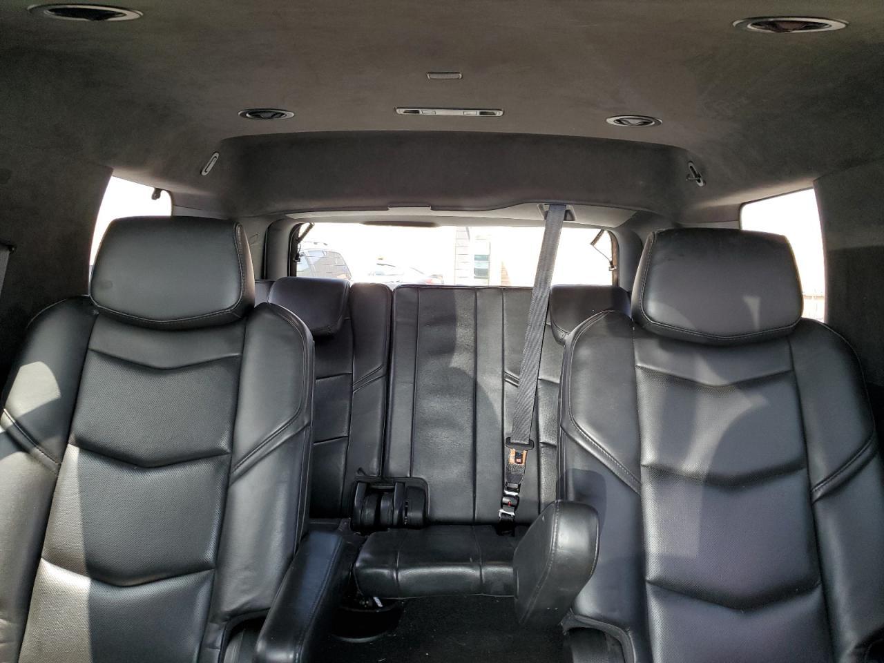 2018 CADILLAC ESCALADE