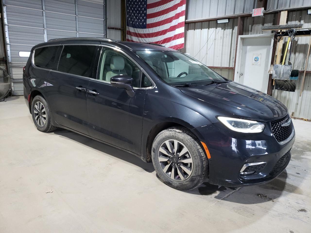 2021 CHRYSLER Pacifica