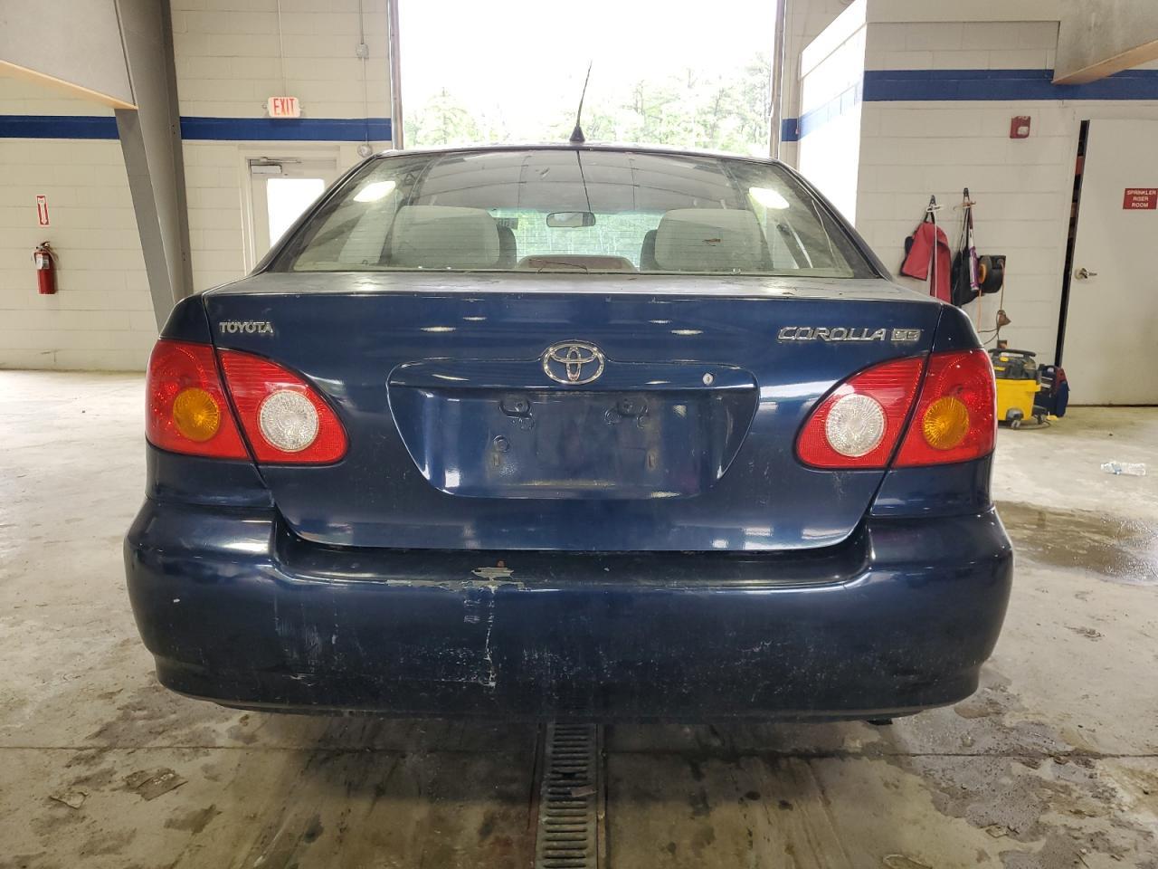 2004 TOYOTA COROLLA