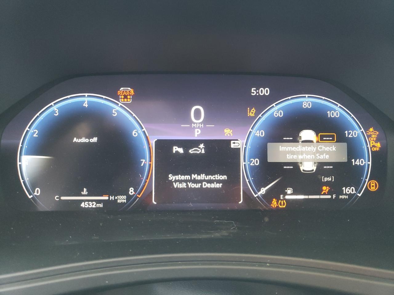 2024 TOYOTA HIGHLANDER