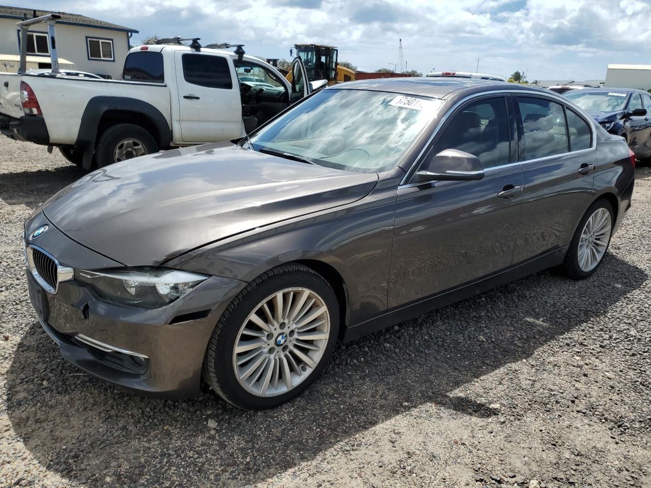 2013 BMW 3 SERIES