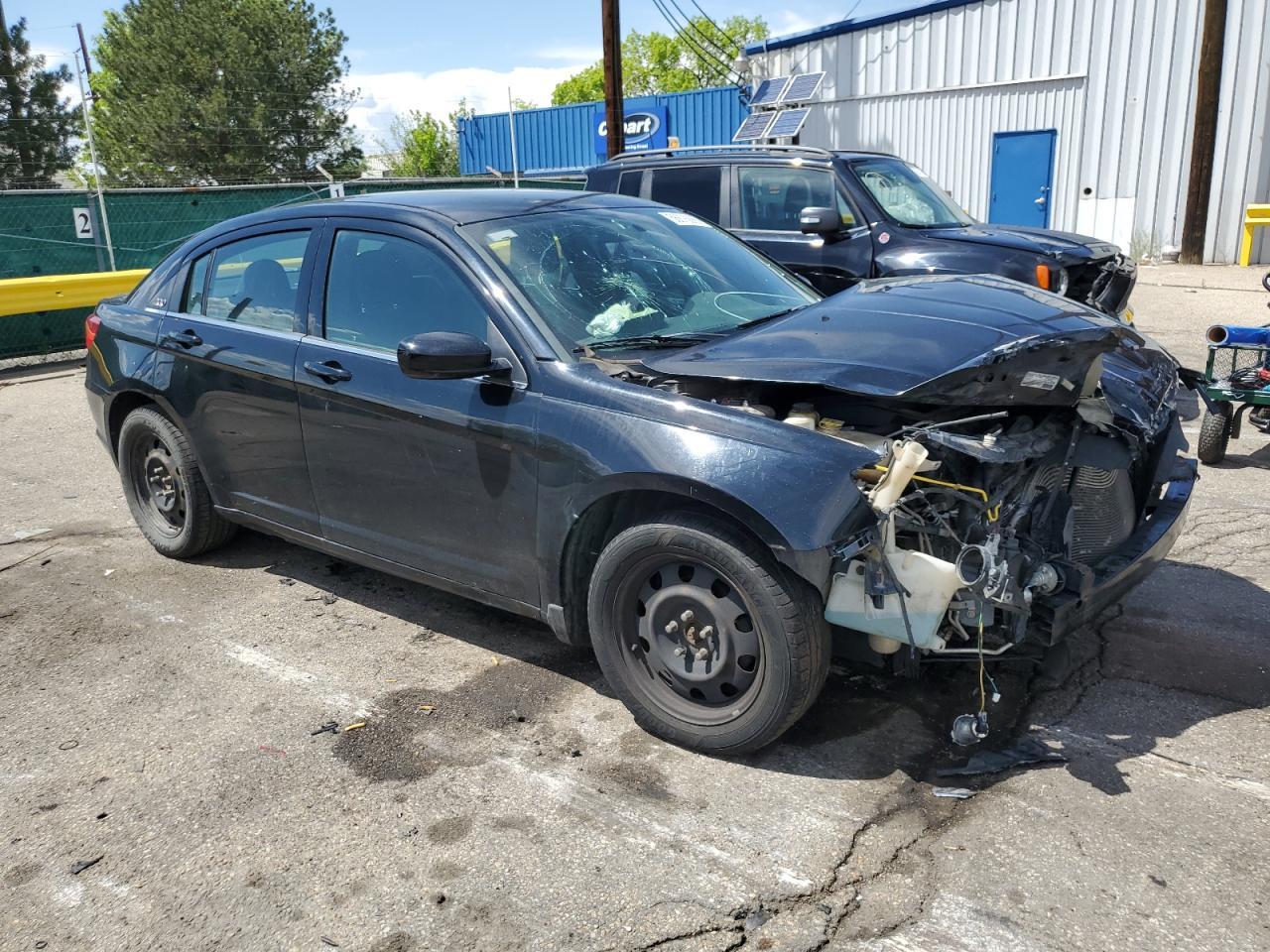 2014 CHRYSLER 200