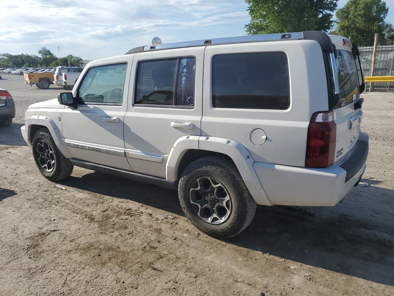2006 JEEP Commander