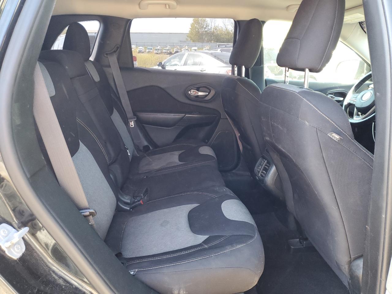 2016 JEEP CHEROKEE