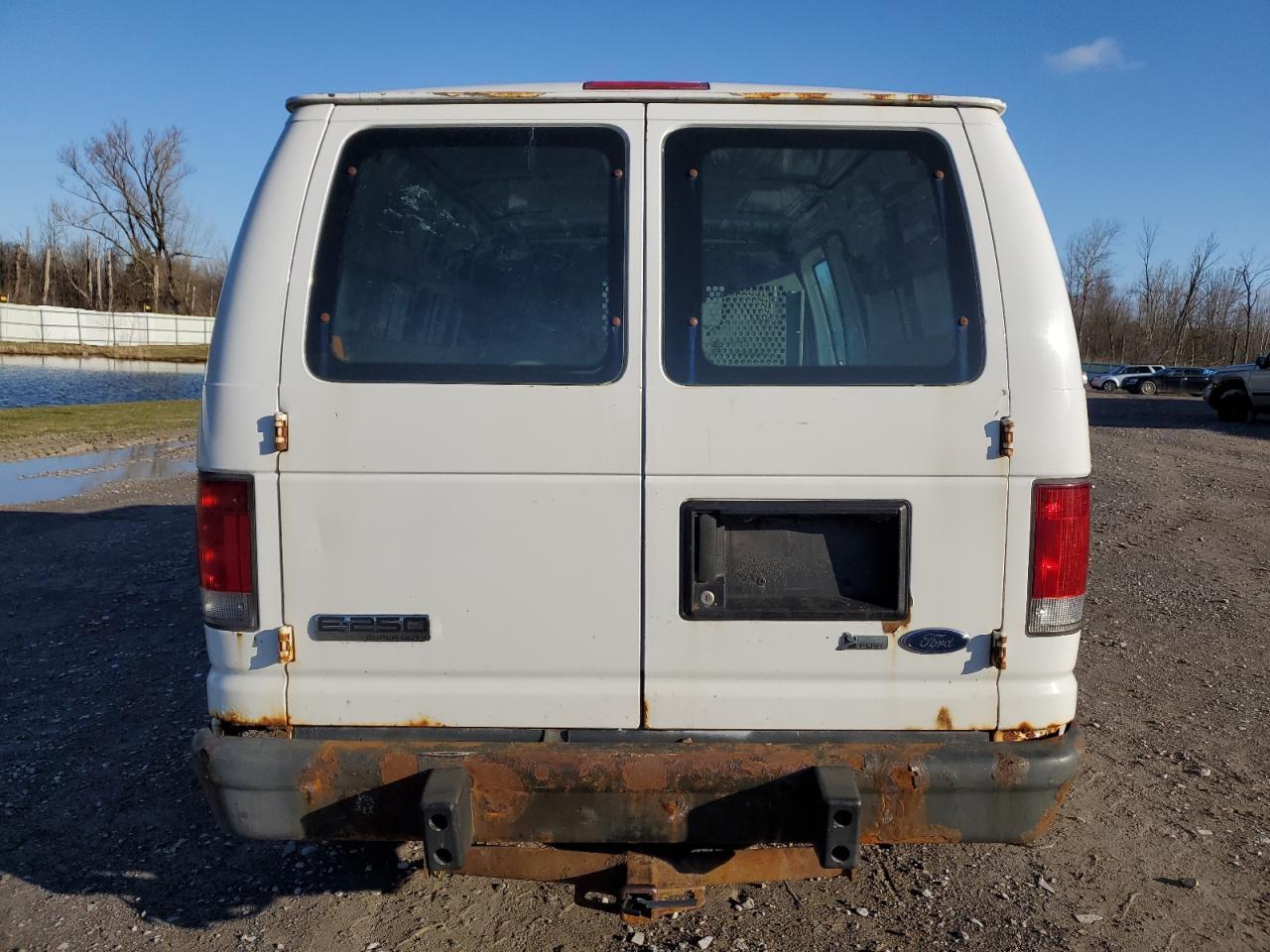 2009 FORD ECONOLINE