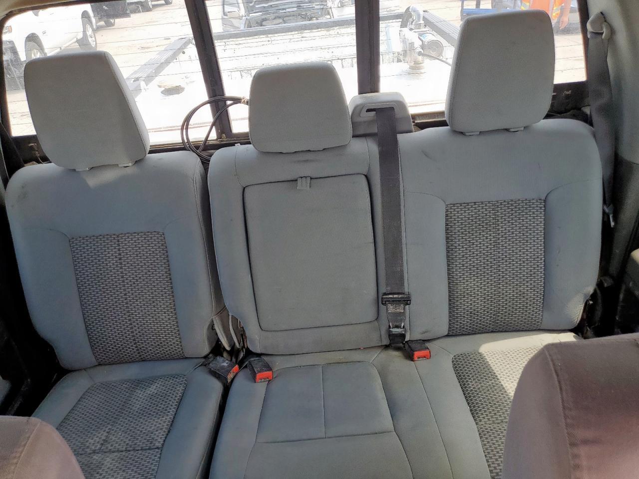 2015 FORD F-350