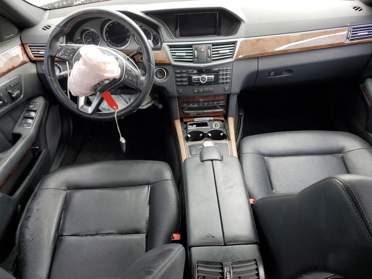 2013 MERCEDES-BENZ E-Class