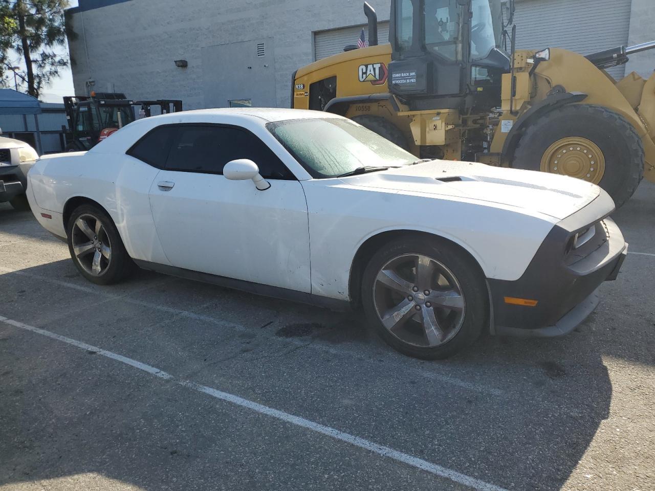 2013 DODGE Challenger