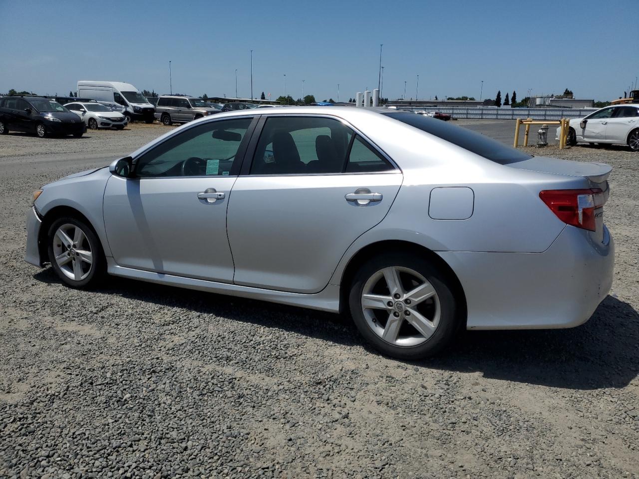 2012 TOYOTA CAMRY