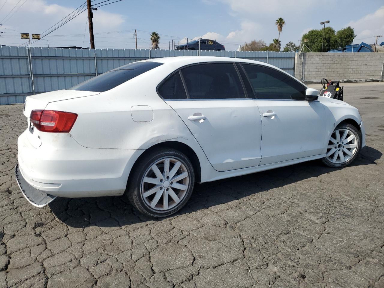2017 VOLKSWAGEN JETTA