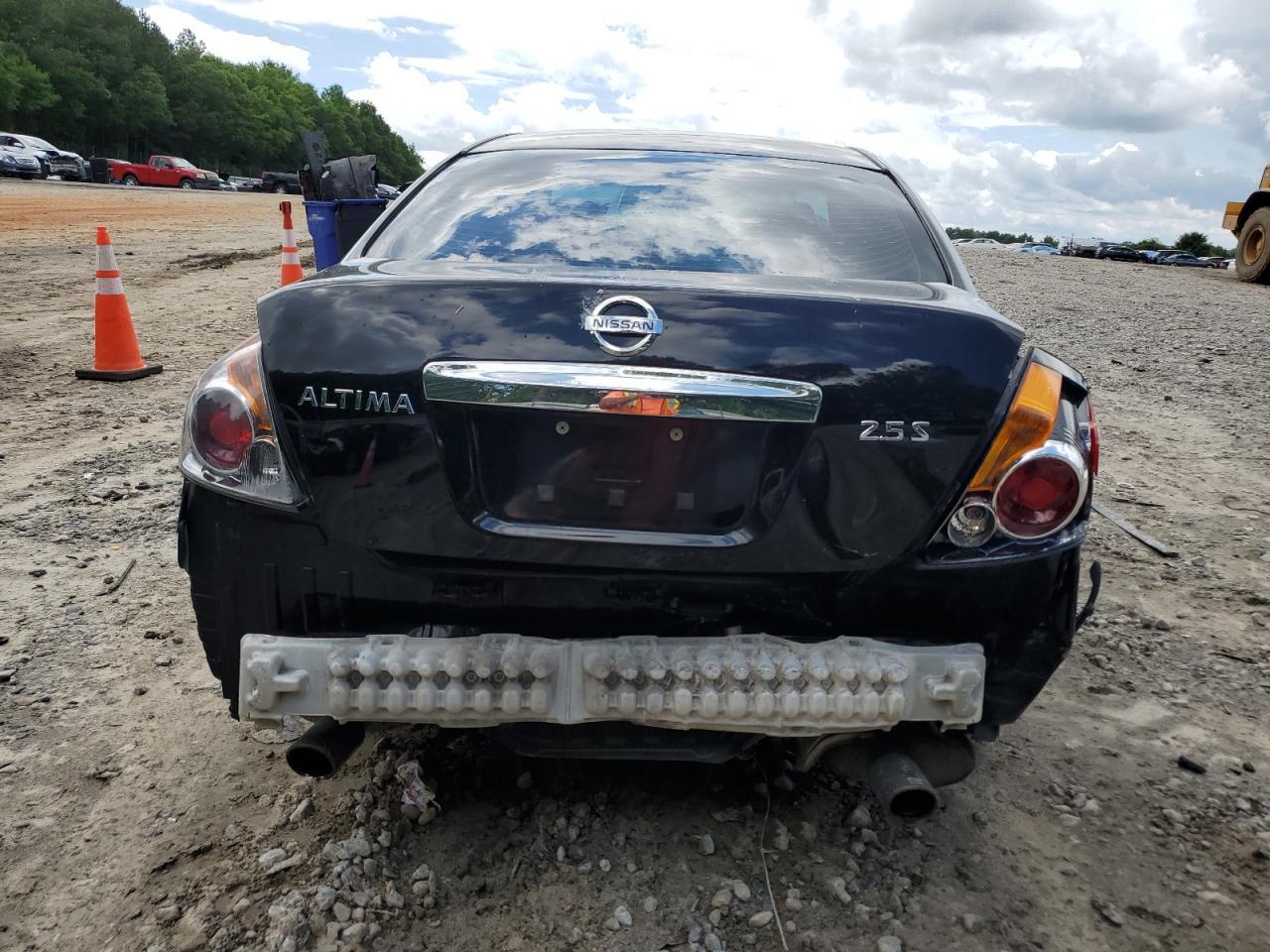 2011 NISSAN ALTIMA