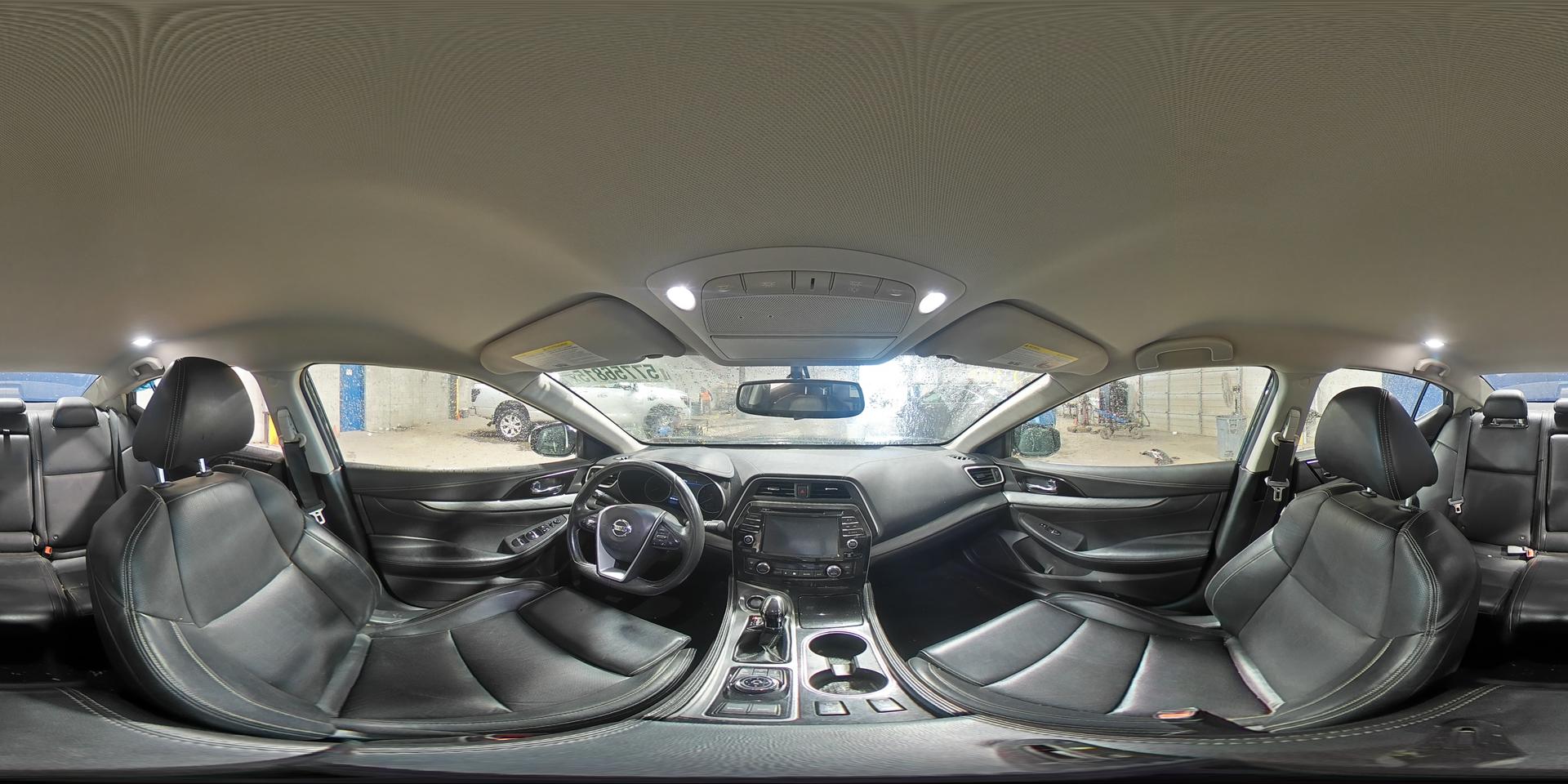 2017 NISSAN Maxima