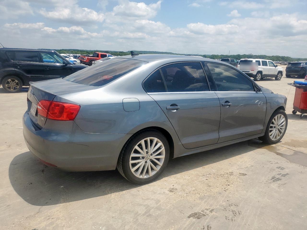 2014 VOLKSWAGEN JETTA