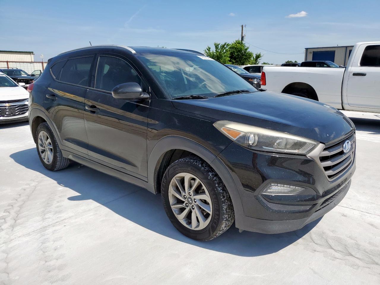 2016 HYUNDAI TUCSON
