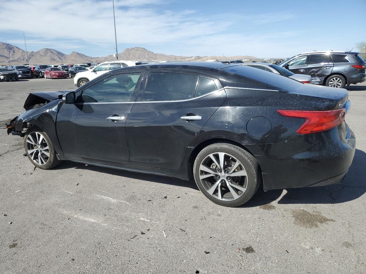2016 NISSAN Maxima