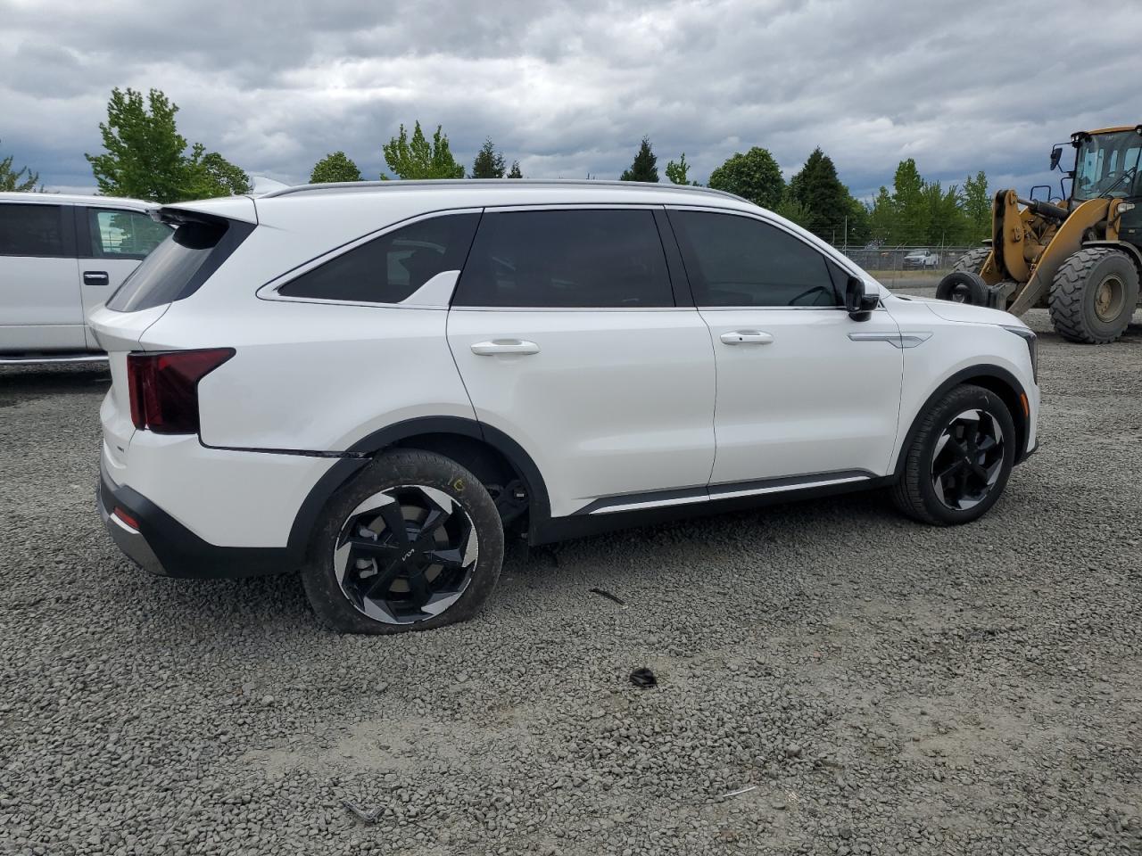 2025 KIA SORENTO