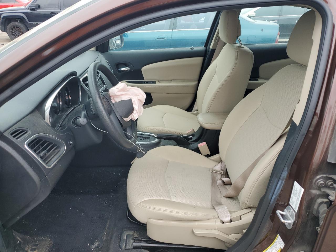 2012 CHRYSLER 200