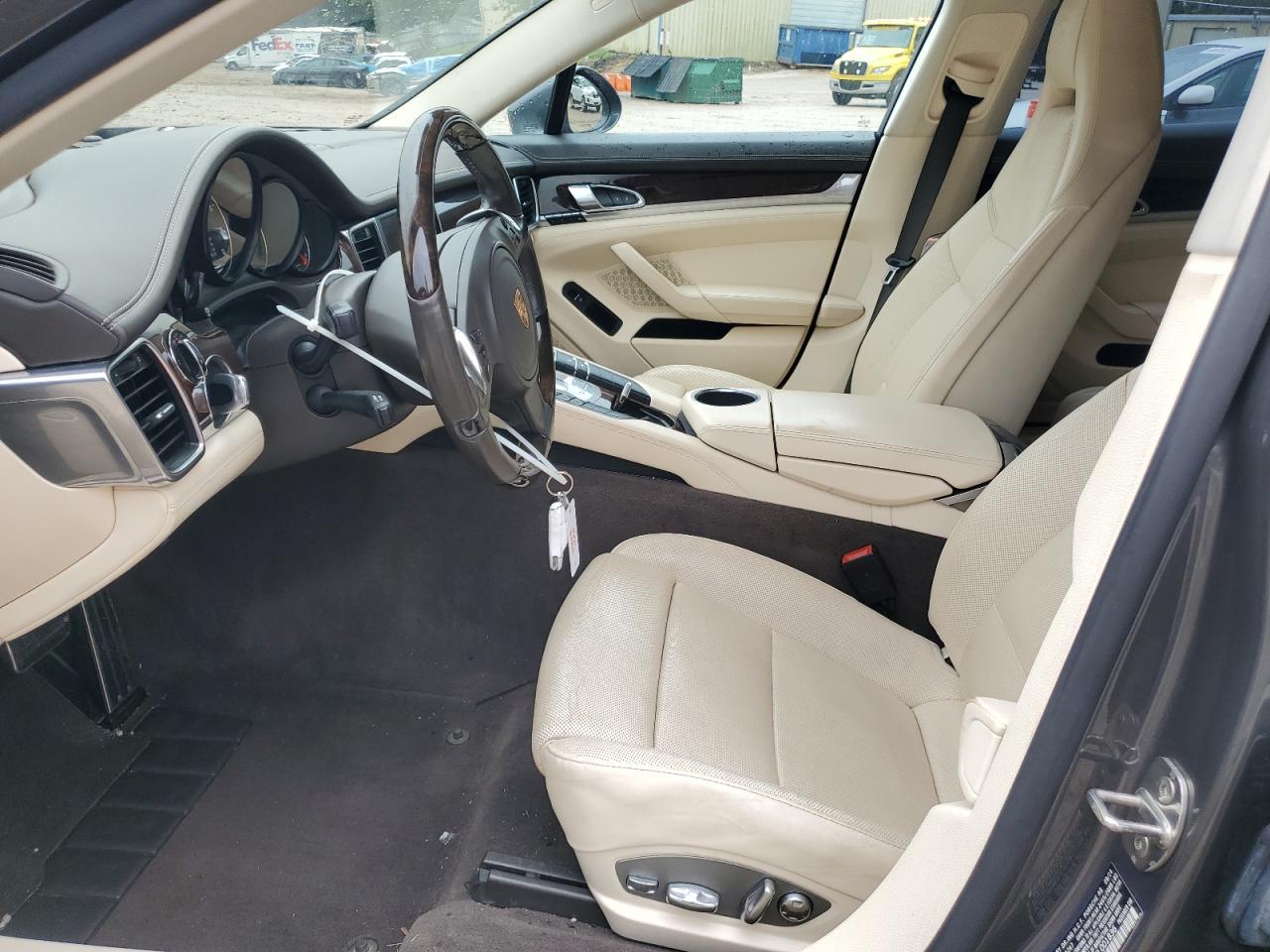 2015 PORSCHE Panamera