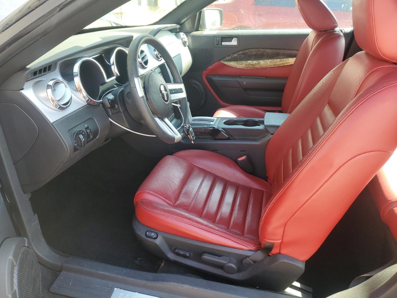 2006 FORD MUSTANG