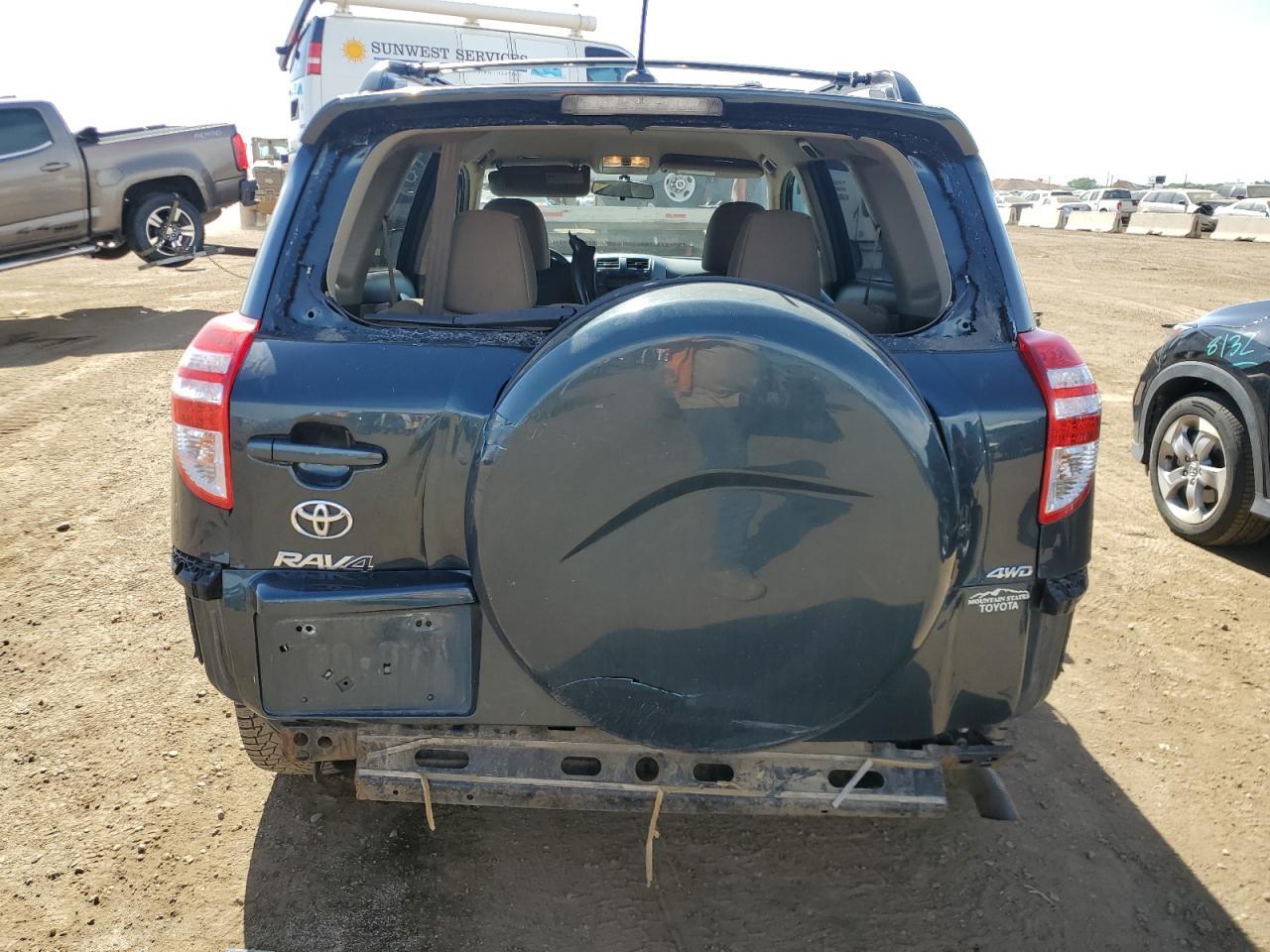 2011 TOYOTA RAV4