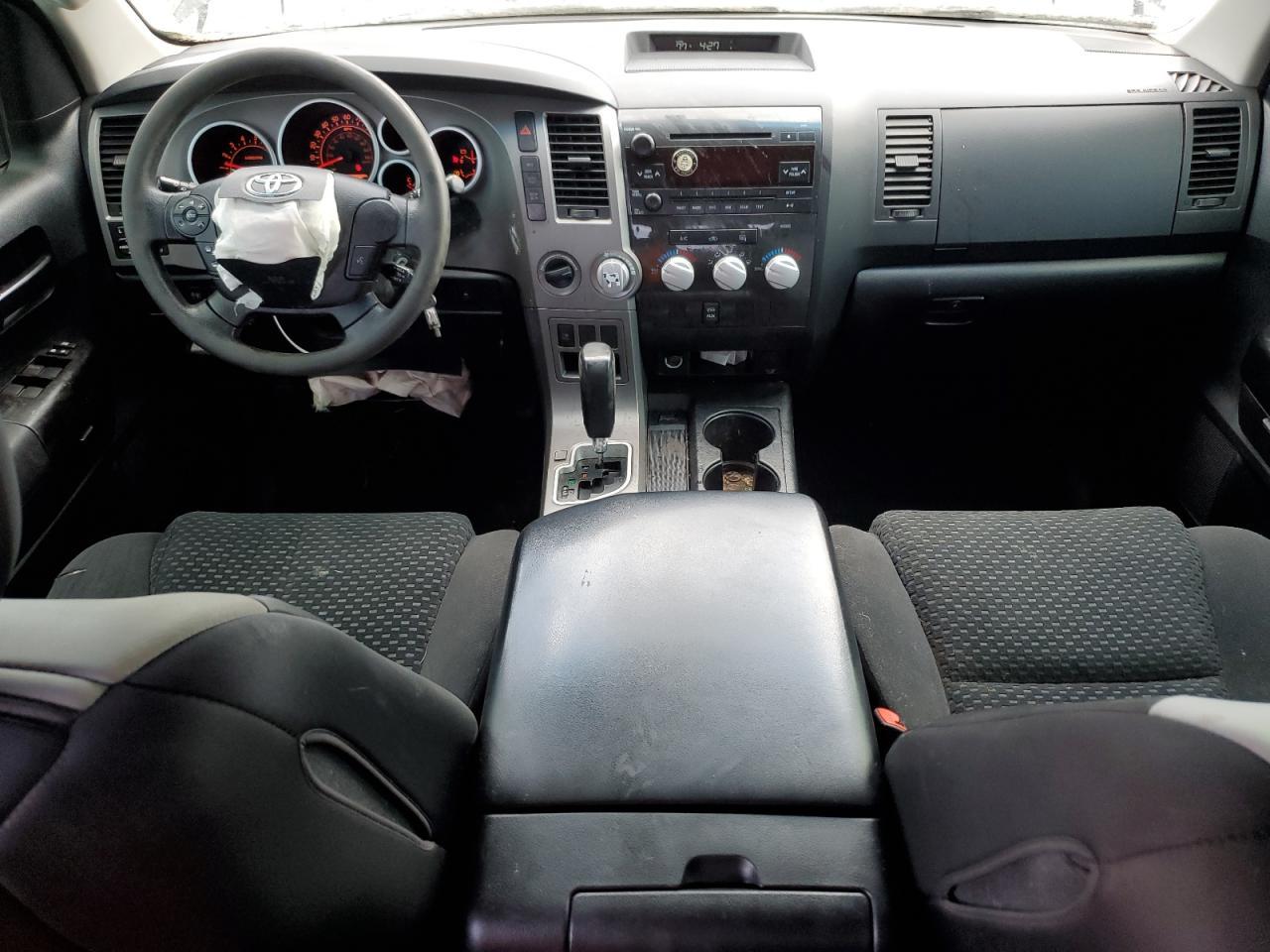 2011 TOYOTA TUNDRA