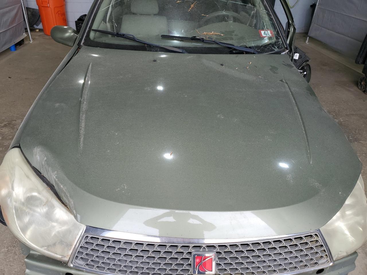2004 SATURN Lw300