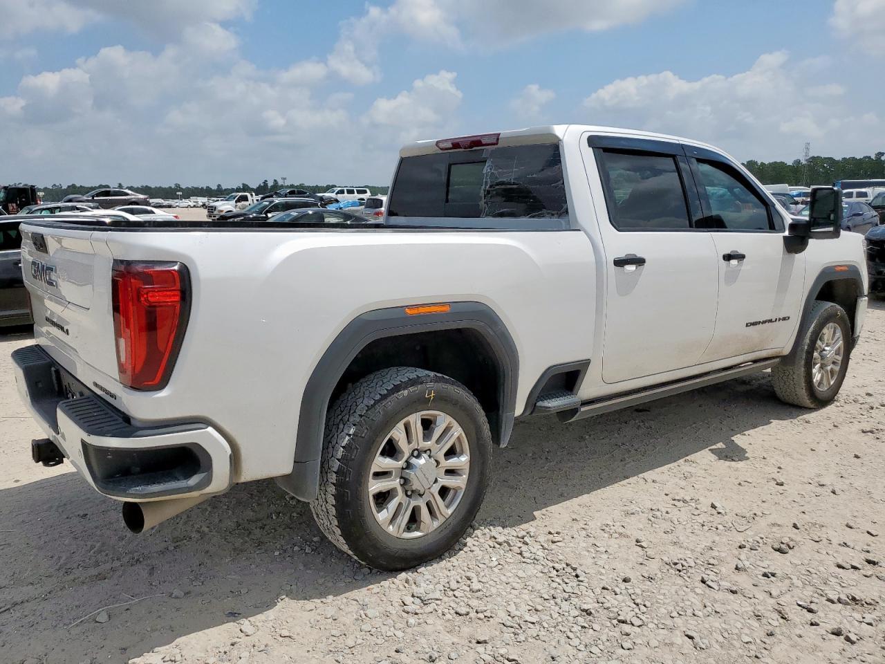 2023 GMC Sierra