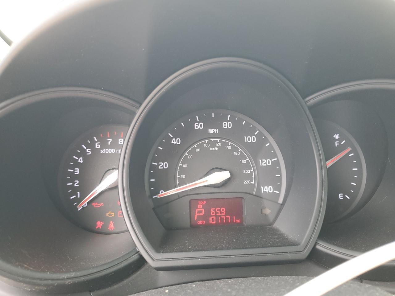 2013 KIA RIO