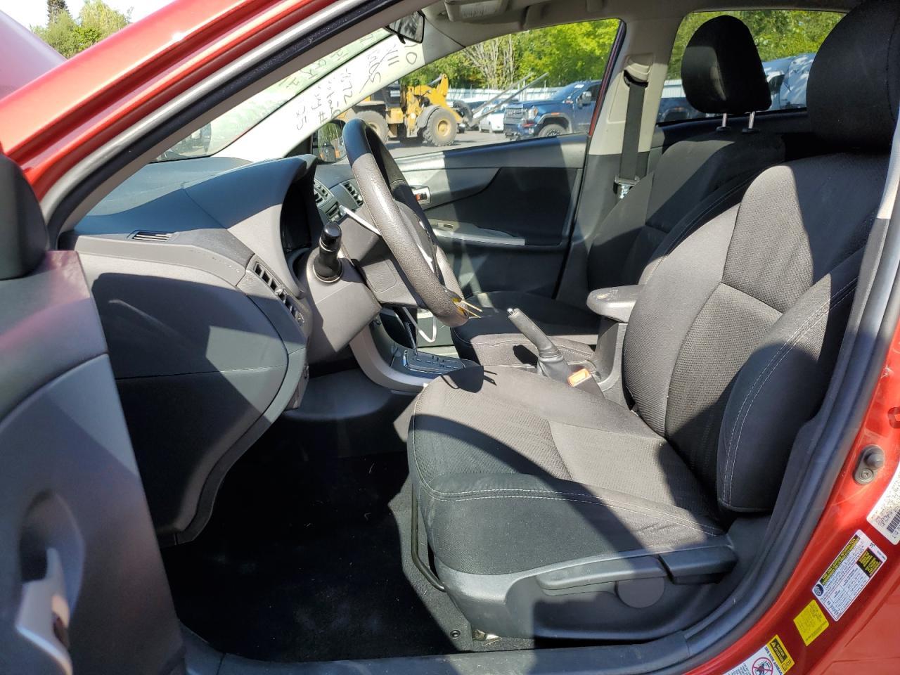 2013 TOYOTA COROLLA
